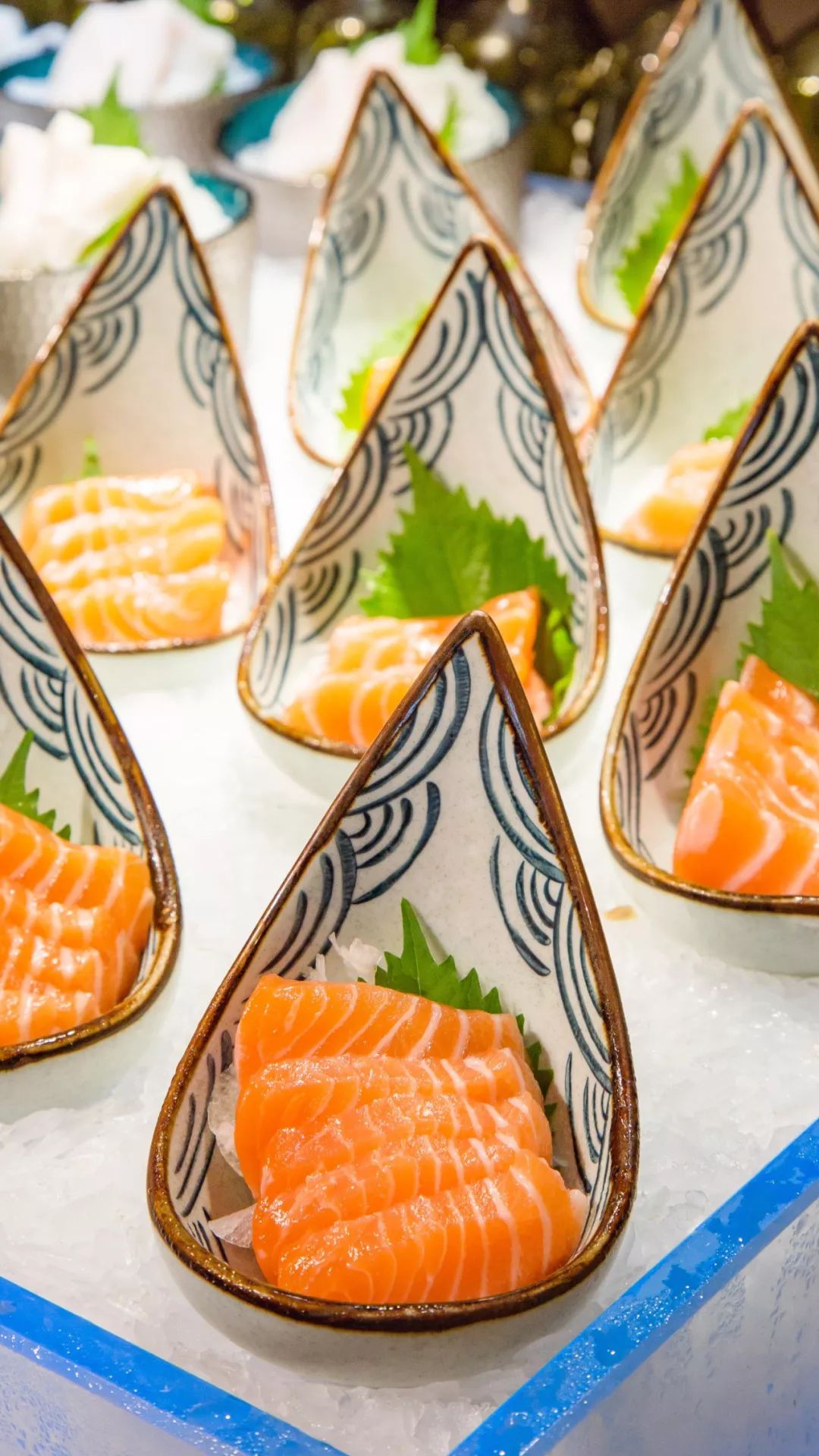 象拔蚌三文鱼鹅肝刺身拼盘,鹅肝苹果刺身