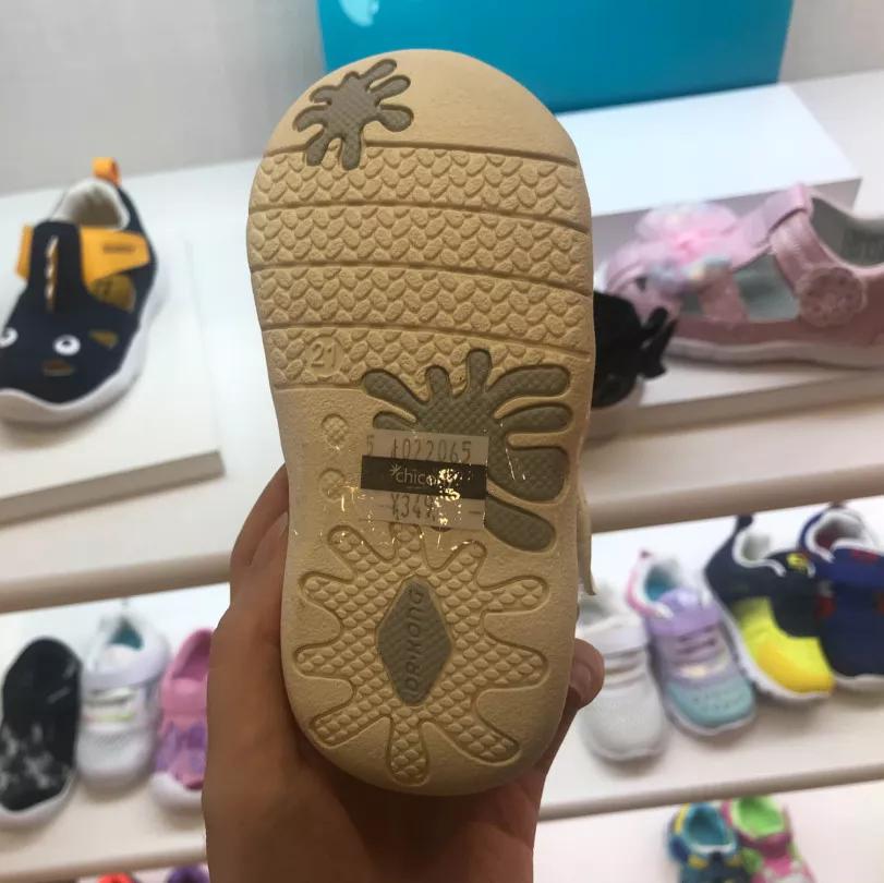 高颜值凉鞋小孩,什么材质的凉鞋鞋底最软