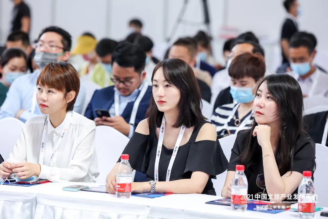 多元集团创始人,多元集团现任董事长