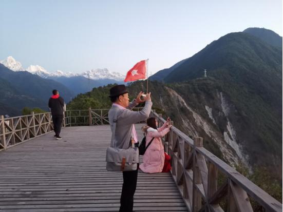 海螺沟燕子沟四日游,海螺沟燕子沟风景区