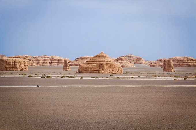 敦煌莫高窟沙漠戈壁行,敦煌莫高窟附近沙漠