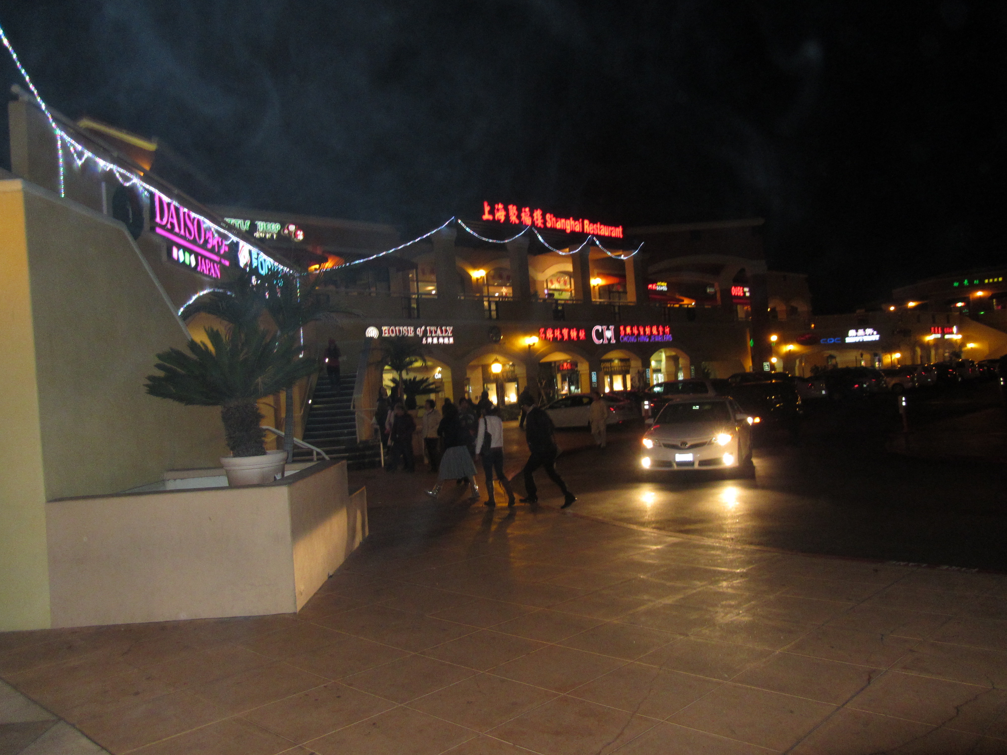 美国人找我要烟抽：美国印象