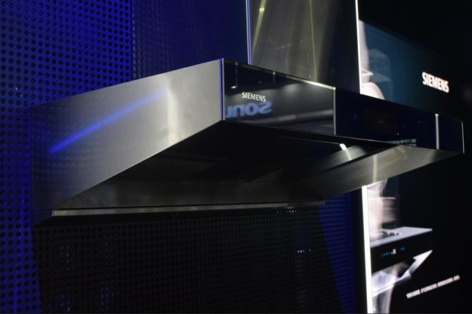 西门子油烟机哪个型号最值得入手,西门子展翼自清洁油烟机