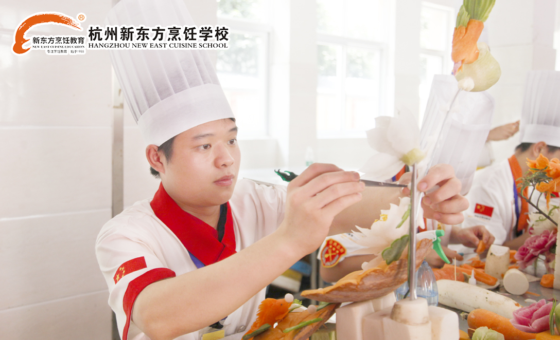 厨师的工资一般按什么算,厨师的工资一般有多高