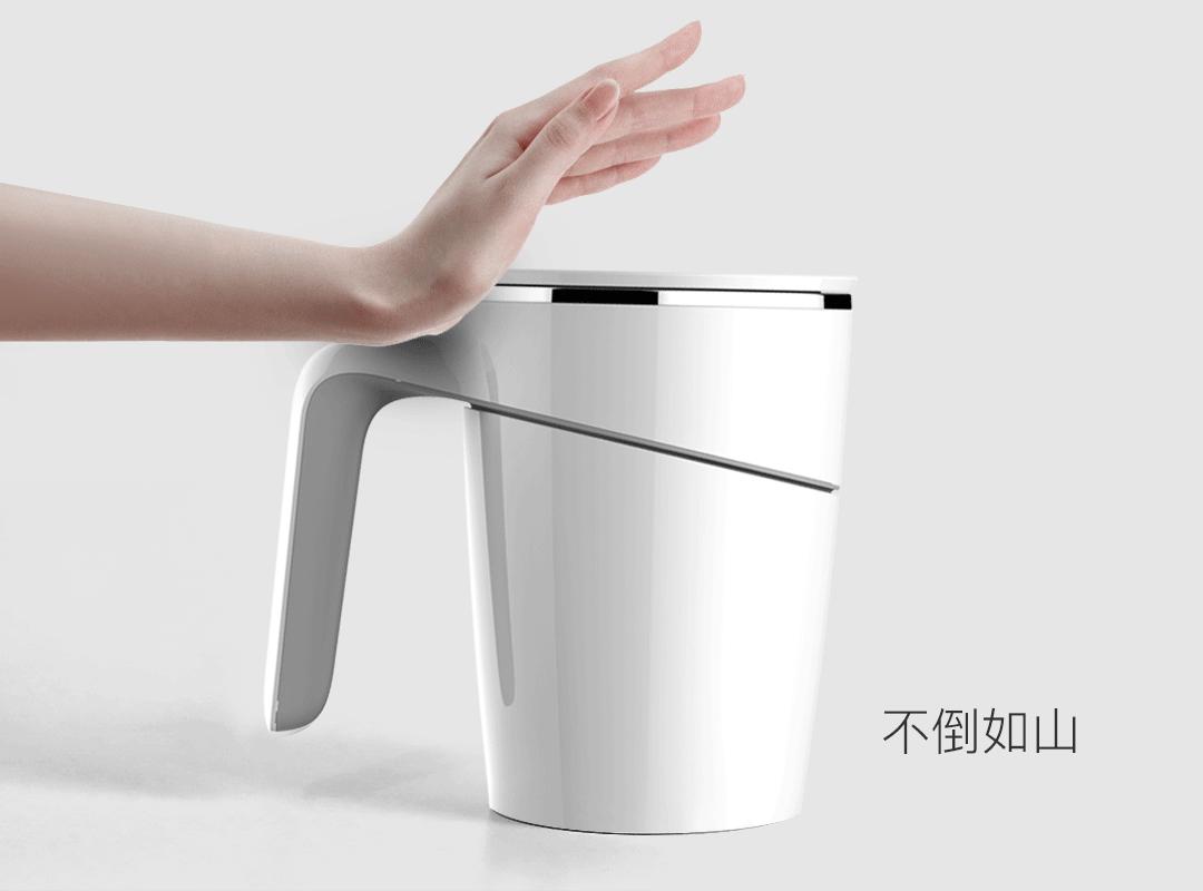 小米有品脑洞大开！出了款推不倒的杯子，秘密居然藏在杯底