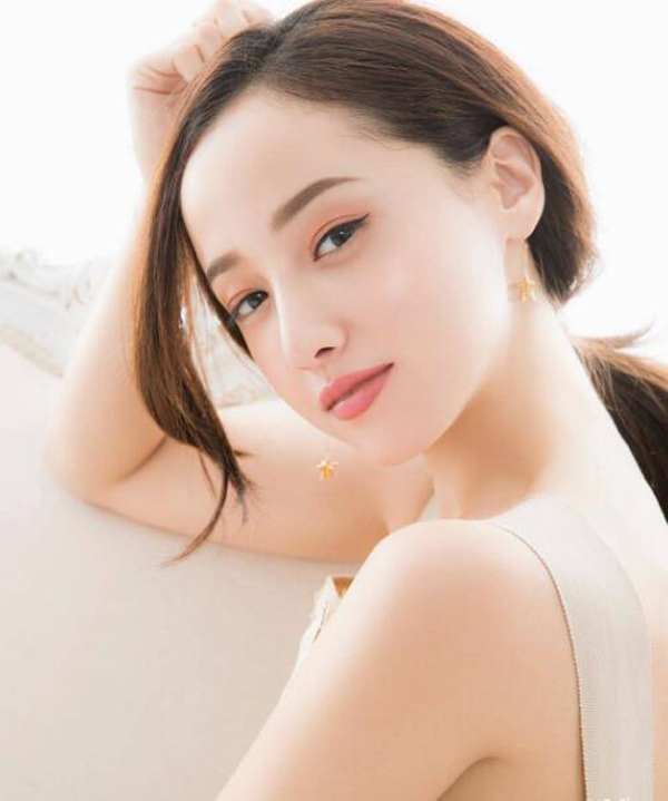 40岁减龄法式妆容,40岁复古妆容