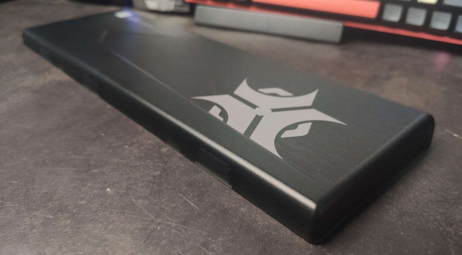 定价飘了？其实是真值！黑峡谷三模68键机械键盘Box初代号评测