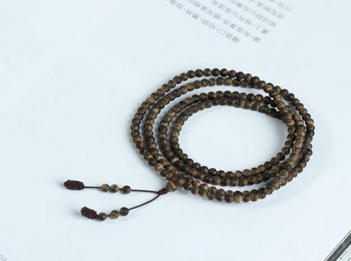 如果沉香手串变黑了该怎么办呢,沉香包浆后怎么用砂纸打磨