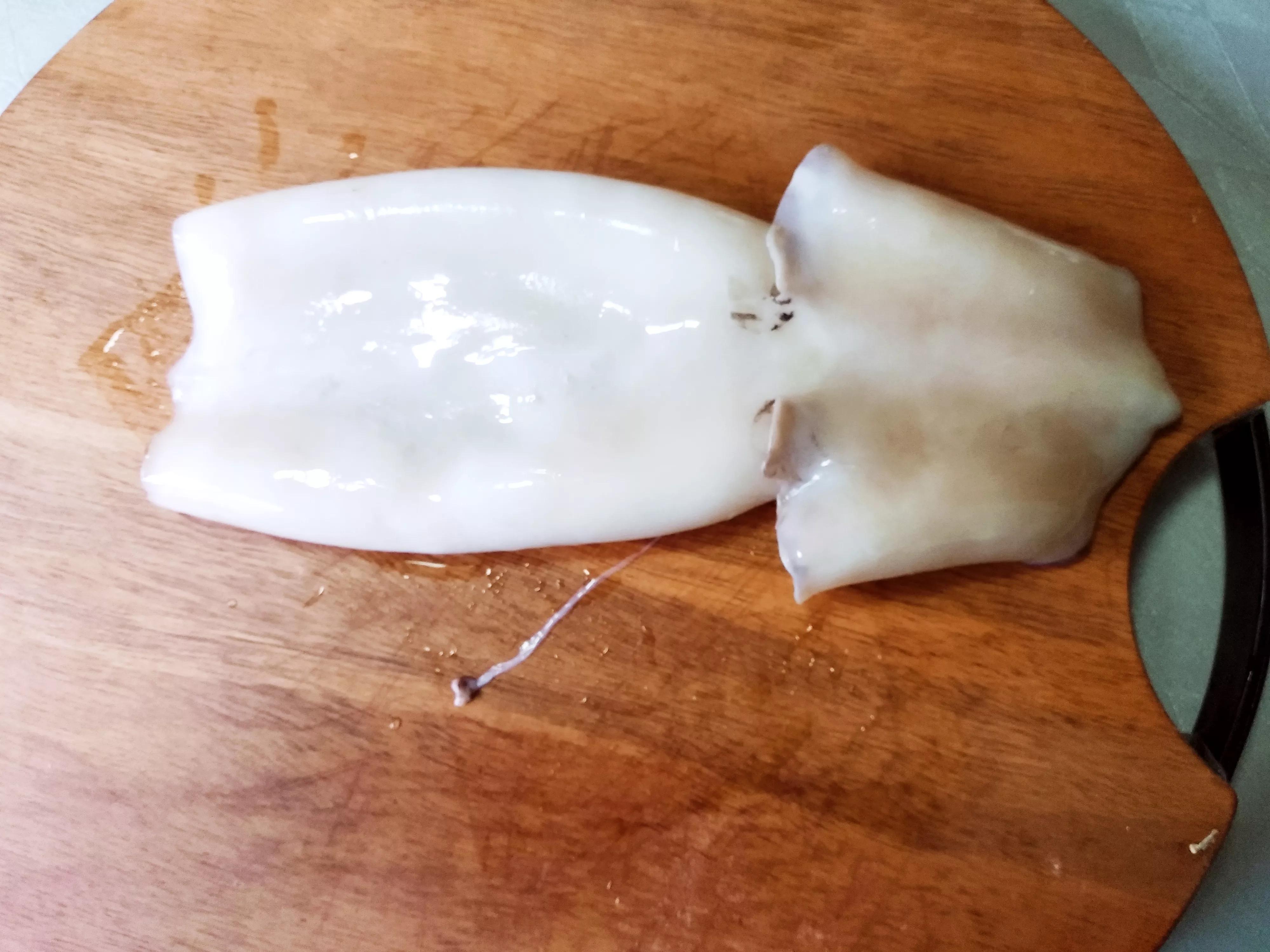 饭店炸鱿鱼圈金黄酥脆,饭店炸鱿鱼的做法