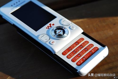 诺基亚3000系列,非智能手机诺基亚