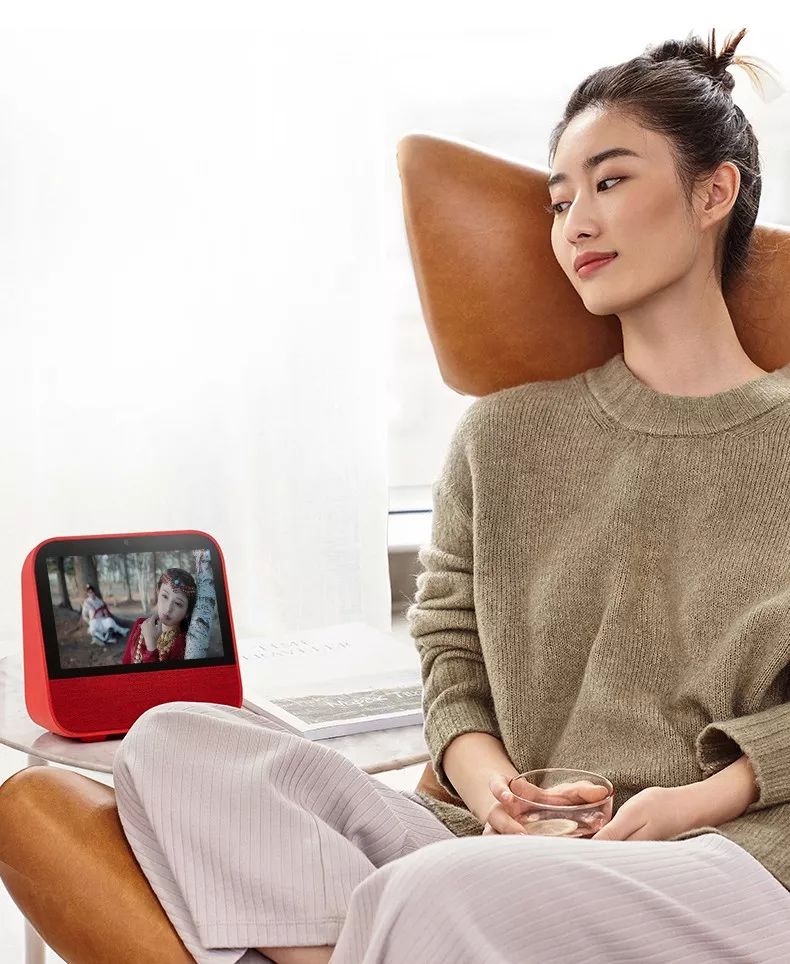 天猫精灵智能音箱cc电池版,天猫精灵ccmini屏幕