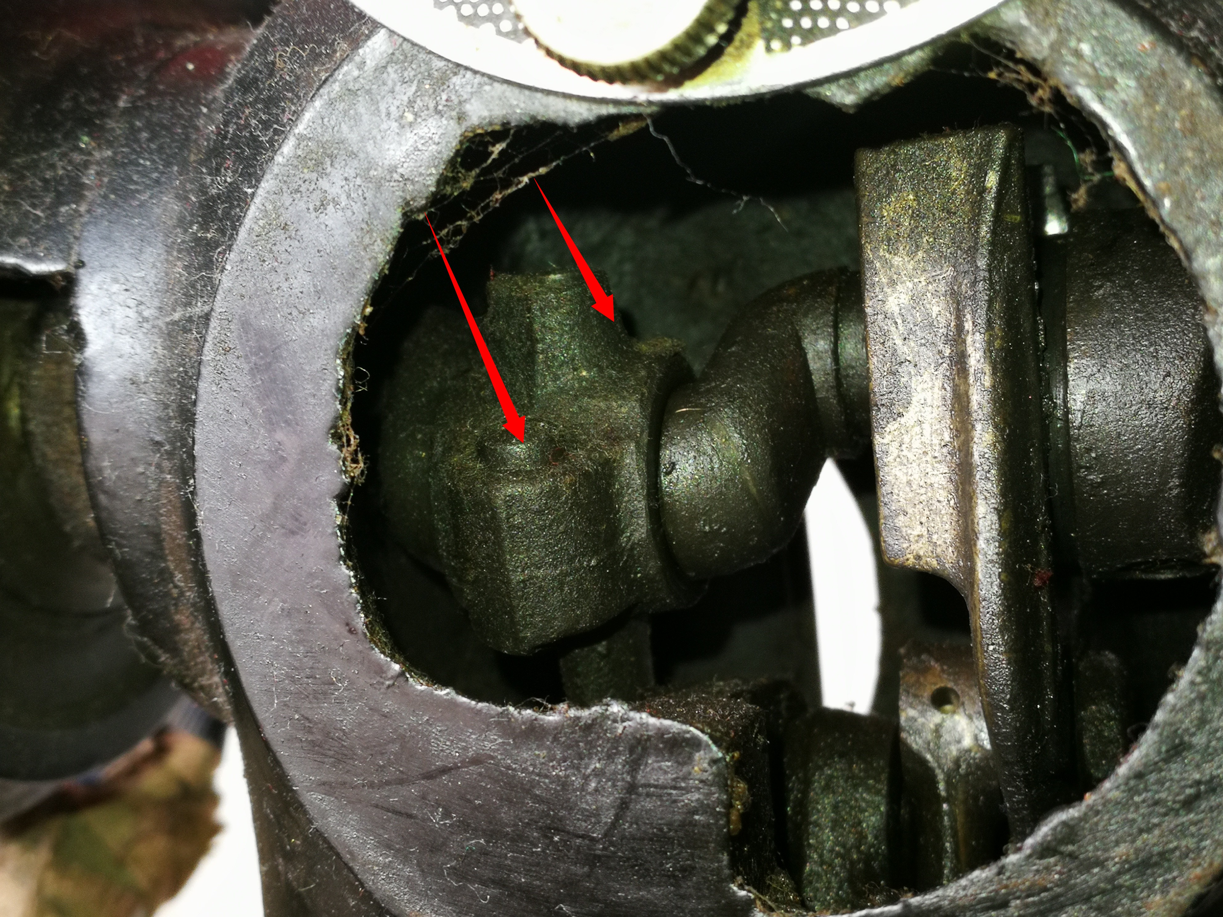 缝纫机声音异常怎么解决,小型电缝纫机声音大解决方法