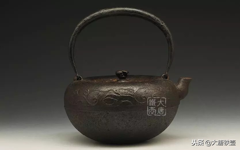 100年的老铁壶有什么特征,最值钱的铁壶真品图