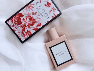 最好闻的几款香水,有没有持久而又好闻的香水推荐