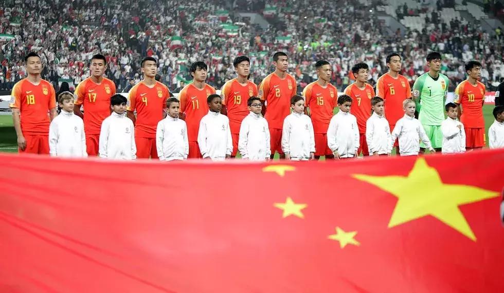 除了怒批国足，亿万球迷还“吼”出了这些肺腑之言