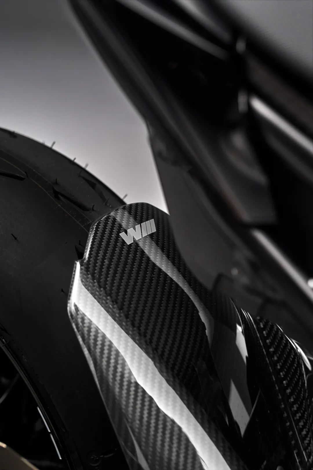 宝马m摩托车视频,2023宝马m版摩托车