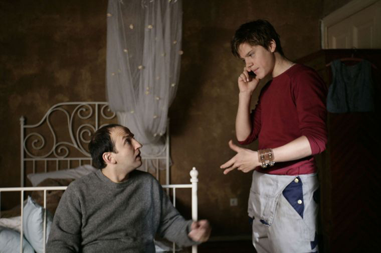 目前很火的一部丧尸片,目前最新丧尸电影排行