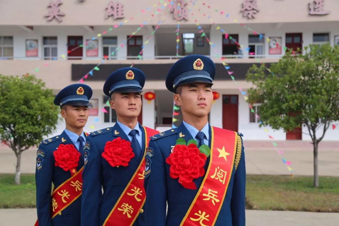 忠诚、机智、精武、迅猛！今天，给大家介绍一下这支连队！