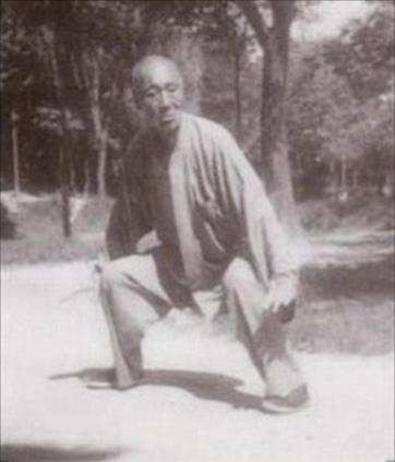 练拳只练一招,练拳不练功到老一场空