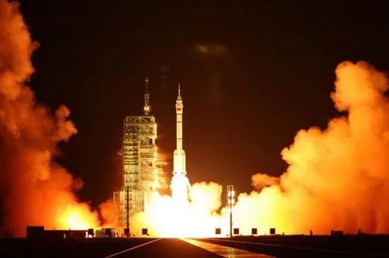 铸国防基石做民族脊梁在哪个位置,铸国防基石做民族脊梁