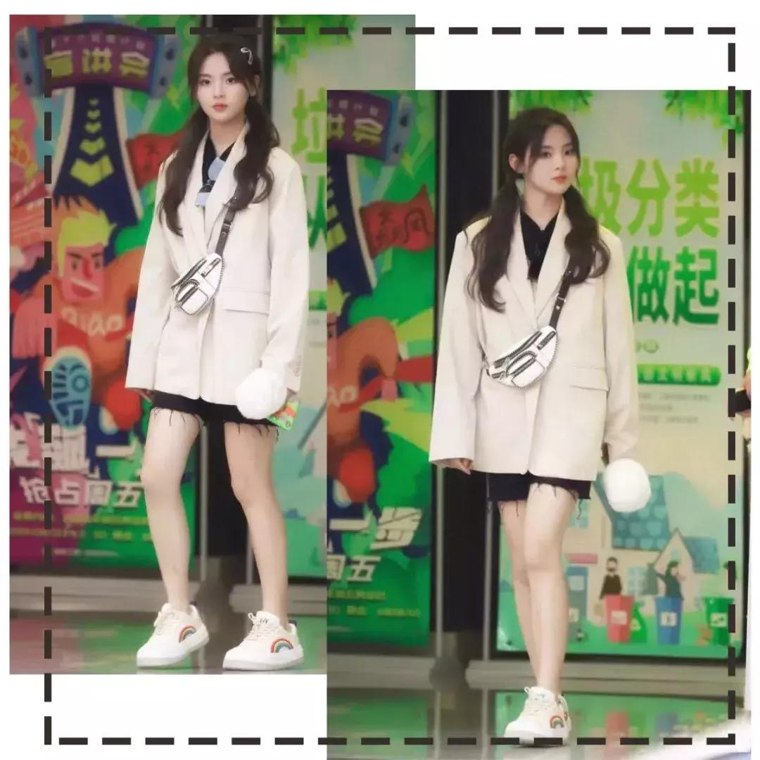 杨超越卖鞋,杨超越从村花到偶像的蜕变之路