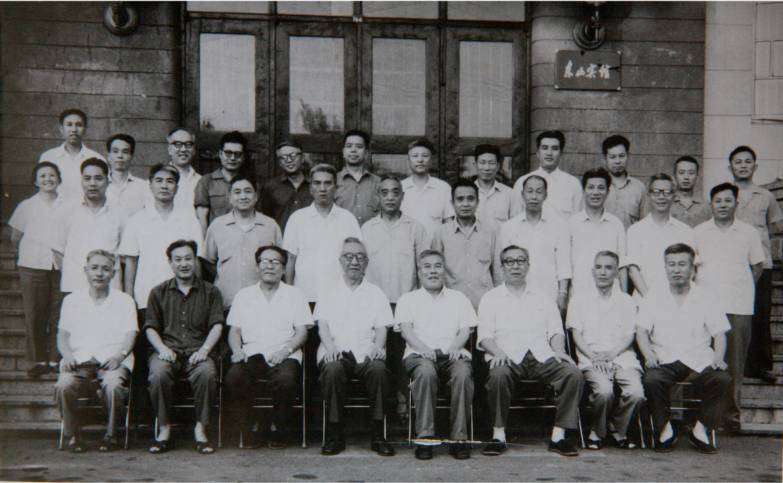 新中国钢铁工业发展纪录片,新中国钢铁发展史