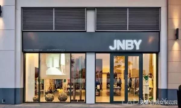 为什么江南布衣还在卖,江南布衣为什么不过时