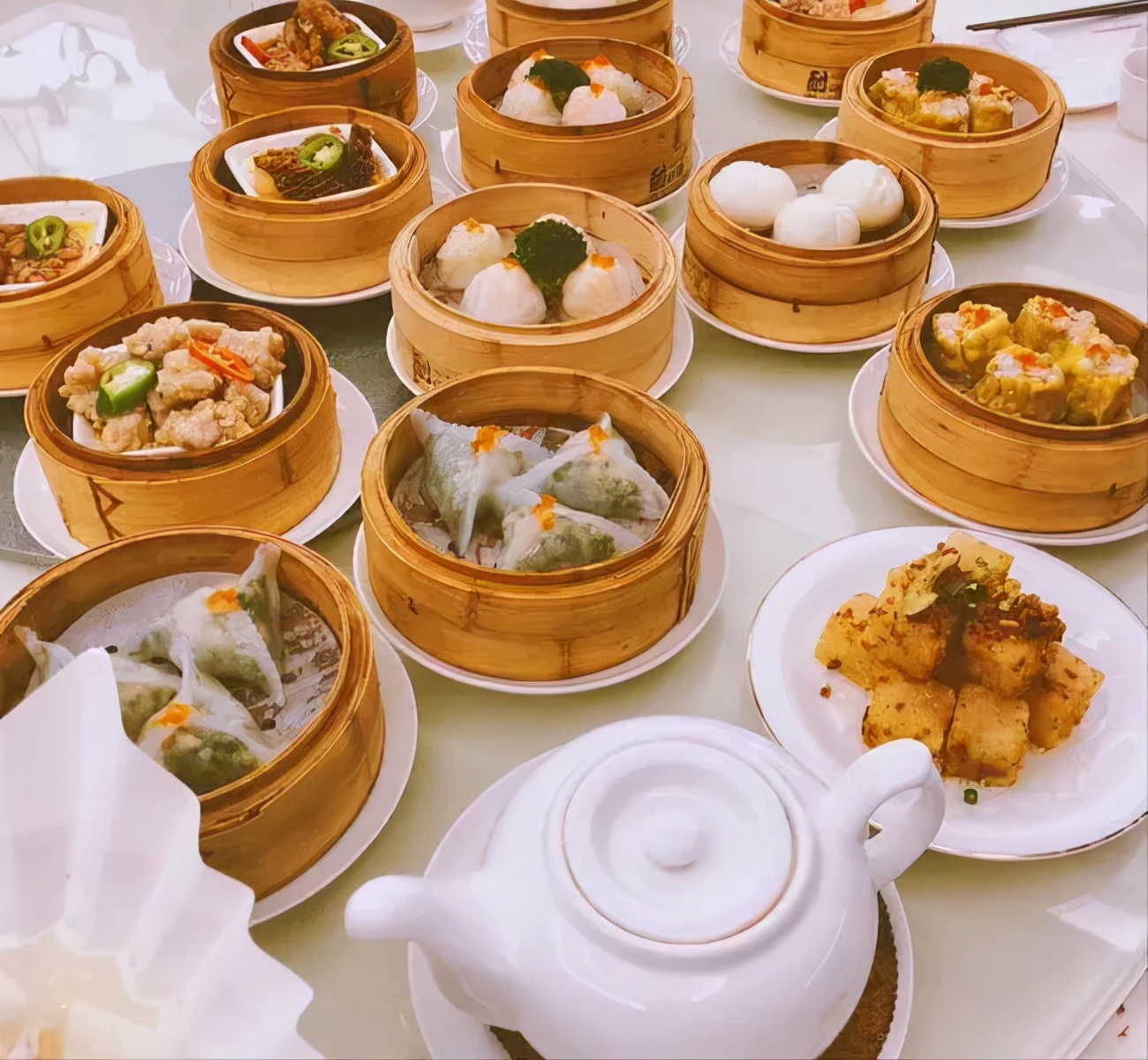 还没正式体验过“过早”、“吃早茶”的黄小厨，已经迫不及待了