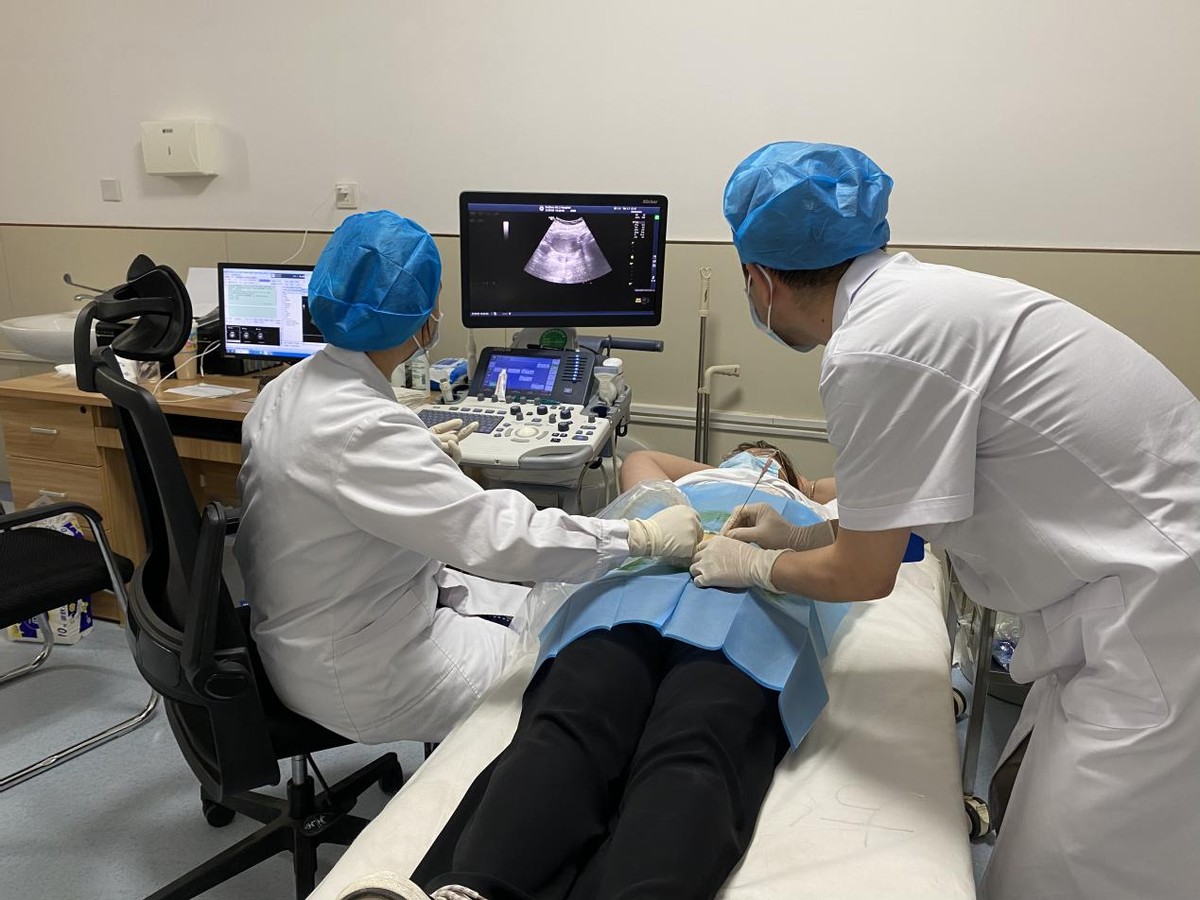 卵巢畸胎瘤和巧克力囊肿,未婚女性卵巢巧克力囊肿