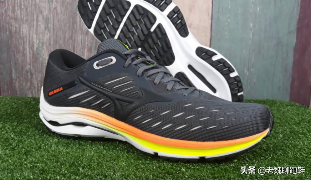 各大品牌跑鞋推荐鸿星尔克,鸿星尔克跑鞋属于什么档次