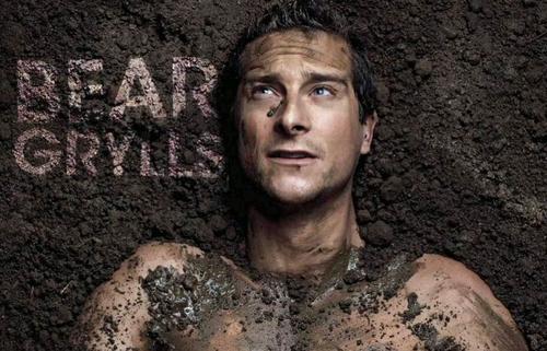 非人哉众人玩真人饥荒游戏，哪吒可以自产自销，大圣喝露水就行？