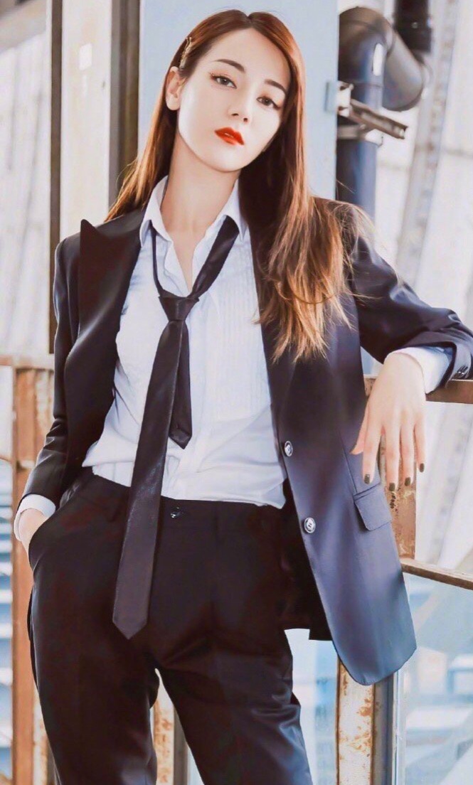 纯欲风女神高级穿搭,轻熟风穿搭女生夏季高级感