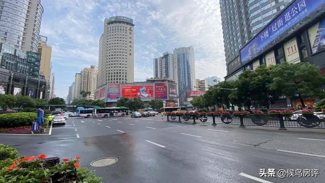 贵阳开发大型步行街,贵阳最聚人气步行街是哪个