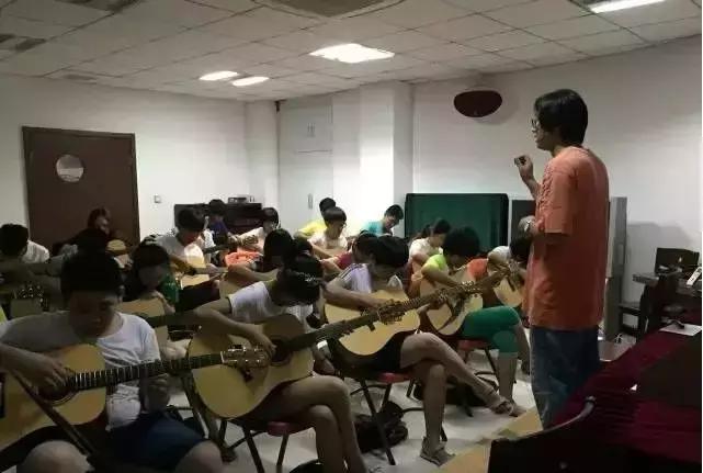 唐山少儿吉他培训班,唐山吉他补习班