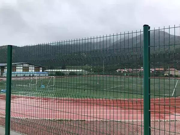 青岛足球场在哪个区,青岛第二座足球场