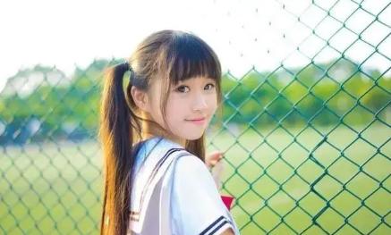 长筒袜过膝袜搭配校服,夏季长筒袜学院风穿搭