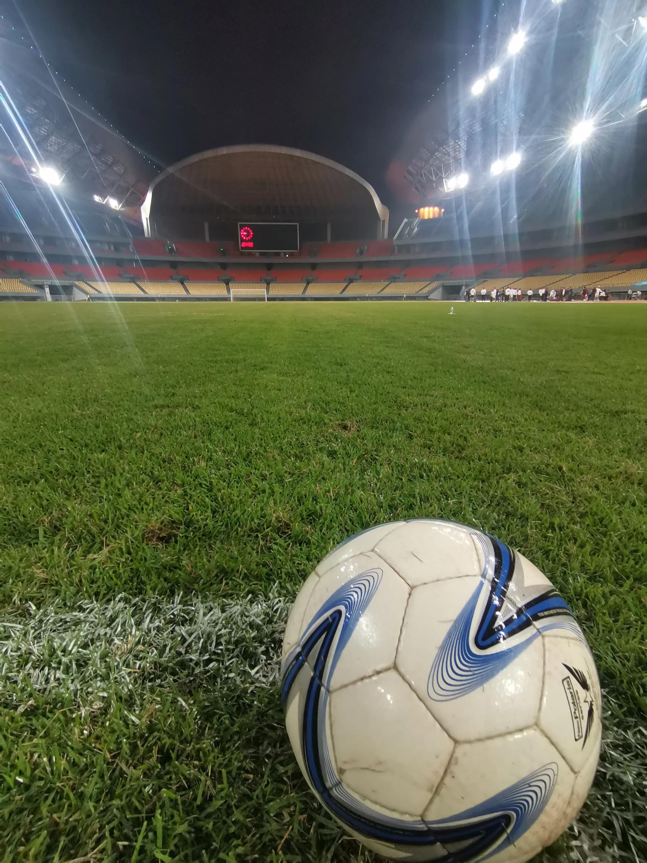 走进体育领略文化魅力,南宁体育中心足球比赛