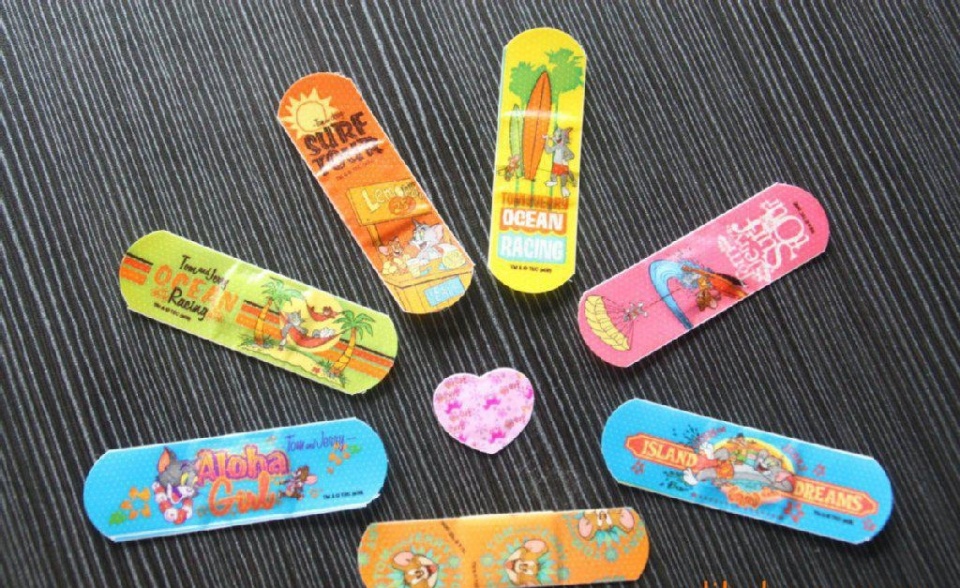 创可贴为何能治愈伤口,创可贴为你疗伤