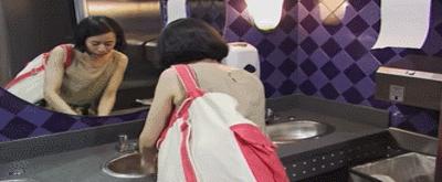 20年穿旧衣，垃圾桶捡食物，纽约女孩省出一套房：有钱，我就不花