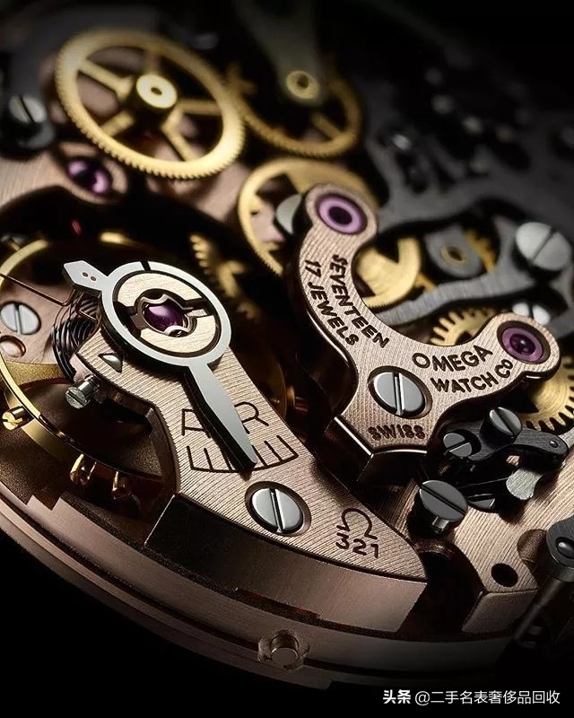 戴机械表好还是石英表好,戴手表是机械表好还是石英表好