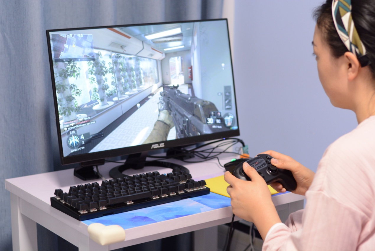 北通斯巴达游戏手柄连接switch,北通斯巴达3手柄连iphone玩游戏