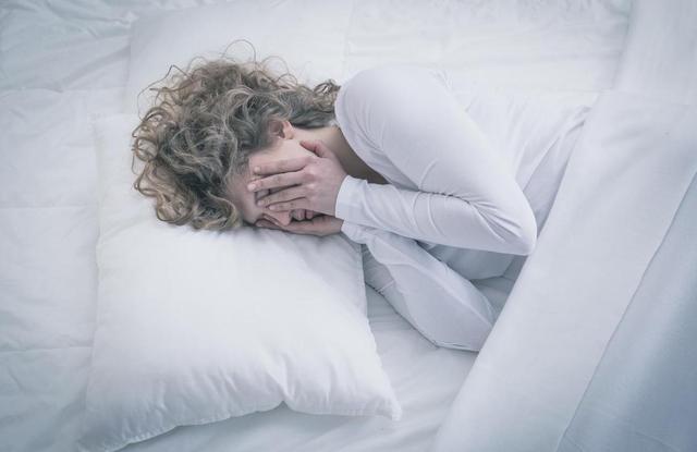 冬天小腿干燥发痒跟血糖有关系吗,血糖不高全身发痒是什么原因