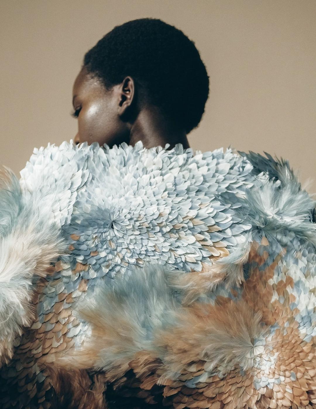 那个给Chloé设计出小猪包的设计师居然被Givenchy炒鱿鱼了