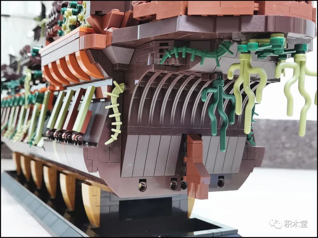 飞翔的荷兰人号船真实原型,飞翔的荷兰人号为什么能潜水