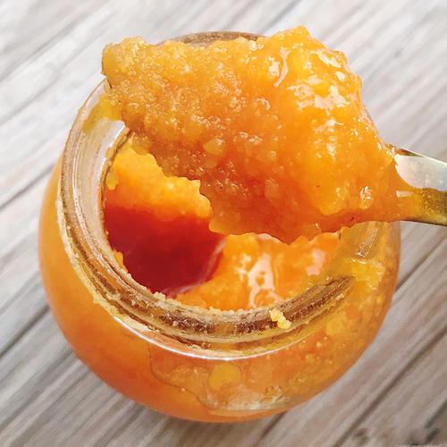 制作咸蛋黄的最好做法,咸蛋黄蒜蓉泥