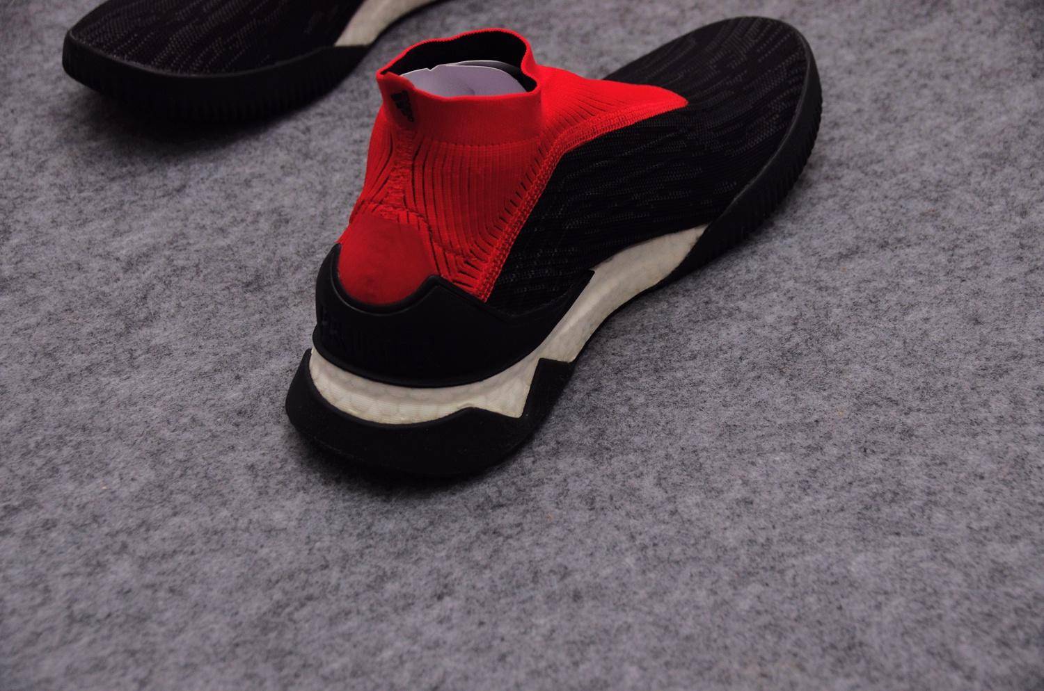 足球鞋predator黑红,predator足球鞋19.4