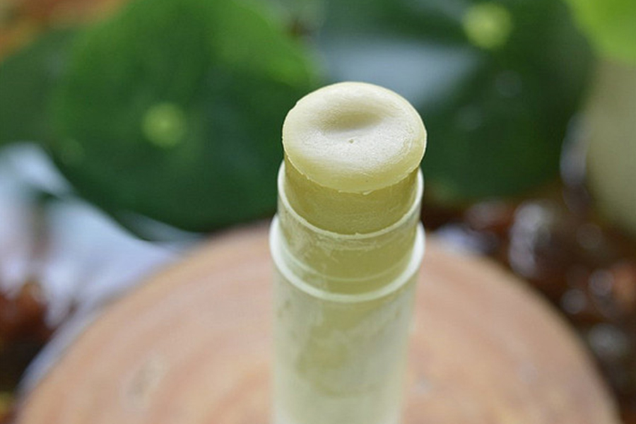 用不完的润唇膏,随时补妆的唇膏