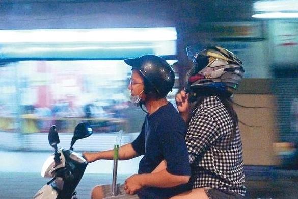 台湾女星小甜甜分手,台湾小甜甜生子