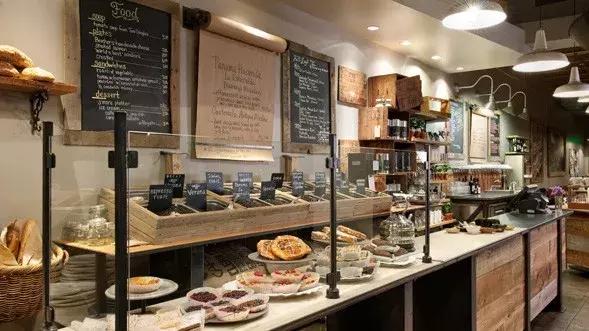 星巴克的设计是谁设计的,上海星巴克的设计师