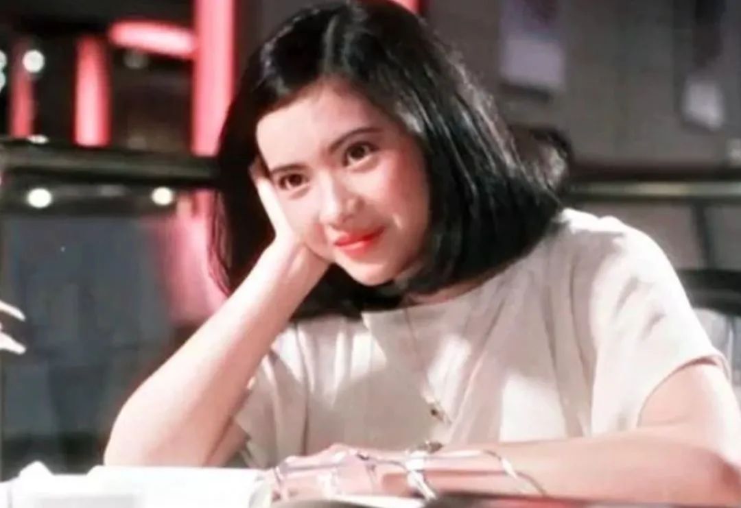 52岁邱淑贞近照曝光,51岁邱淑贞素颜照片